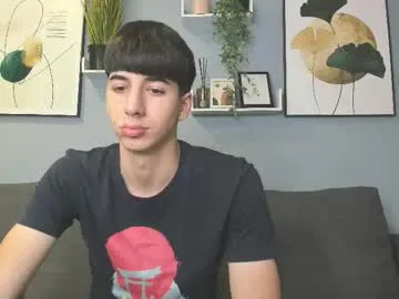 to4ka-gi – webcam model profile photo Image 5