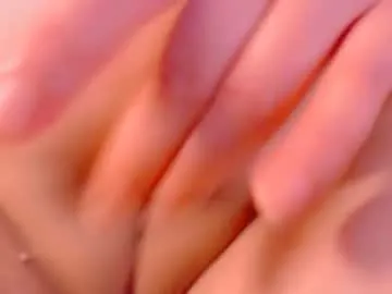 liah_grey8 – webcam model profile photo Image 17