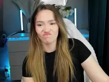 KlavaDavai – webcam model profile photo Image 12