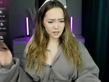 KlavaDavai – webcam model profile photo Image 14