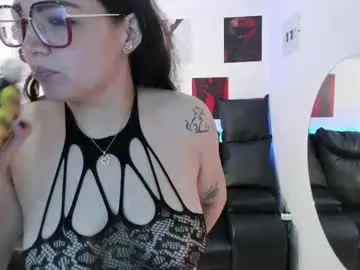 nustypia – webcam model profile photo Image 8