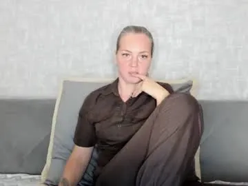 katysha_ – webcam model profile photo Image 18