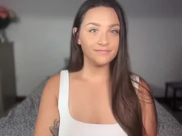 iamcrystalann Image 13