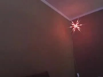 rococo_basilisk – webcam model profile photo Image 11