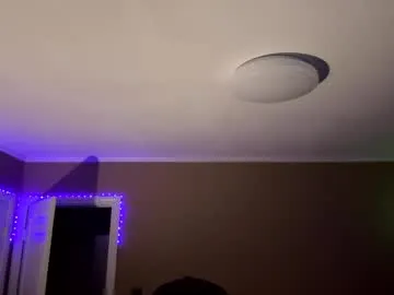 rococo_basilisk – webcam model profile photo Image 15