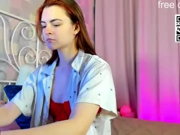 PeachPie – webcam model profile photo Image 15