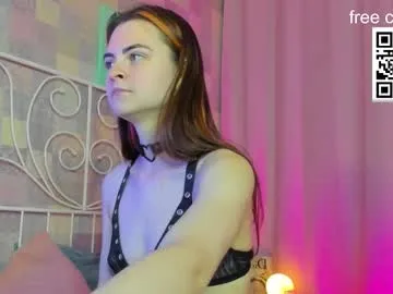 PeachPie – webcam model profile photo Image 8