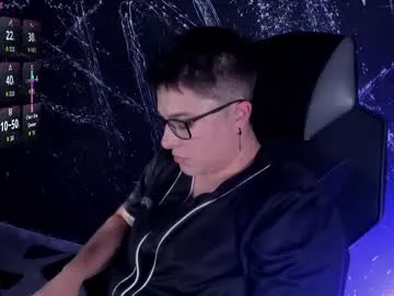 DvaBomja – webcam model profile photo Image 9