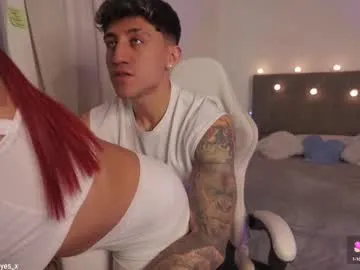 shiny-lily – webcam model profile photo Image 6