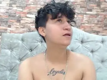 pinkadele – webcam model profile photo Image 11