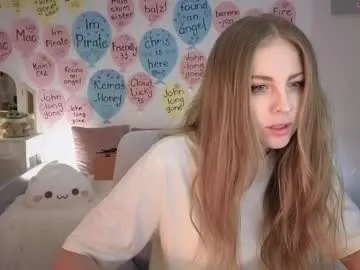 tara9hippo – webcam model profile photo Image 13