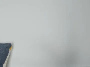 DvaBomja – webcam model profile photo Image 4