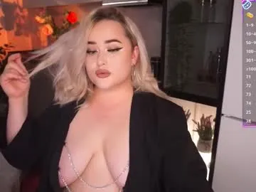 xlunami – webcam model profile photo Image 17