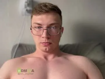 millemimi – webcam model profile photo Image 2