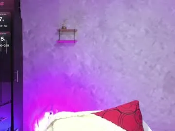 kora__65 – webcam model profile photo Image 14