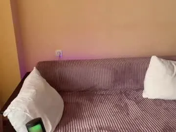 vixenvictoriaa – webcam model profile photo Image 2