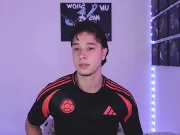 evaloviaa255 – webcam model profile photo Image 3