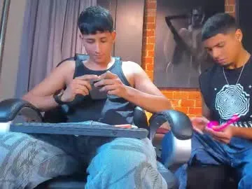 highlatin_guys – webcam model profile photo Image 17