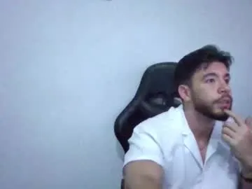 millemimi – webcam model profile photo Image 15