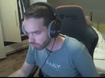 xlunami – webcam model profile photo Image 17