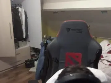 xlunami – webcam model profile photo Image 7