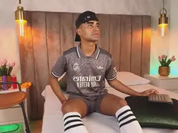 Kotofeyka1 – webcam model profile photo Image 10