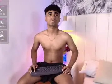 Kotofeyka1 – webcam model profile photo Image 12