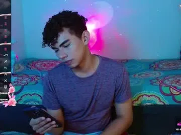 WhoreRobot – webcam model profile photo Image 17