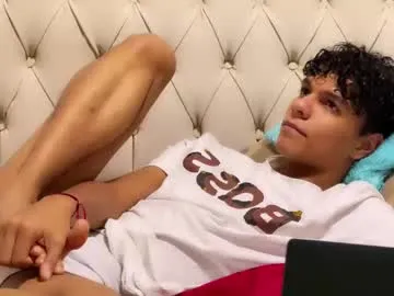 Princess-Dia – webcam model profile photo Image 2