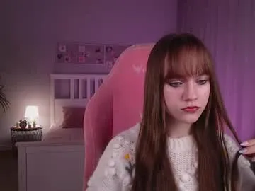 Naughty-Mailey – webcam model profile photo Image 3