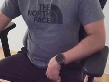 krissone – webcam model profile photo Image 10