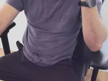 krissone – webcam model profile photo Image 17