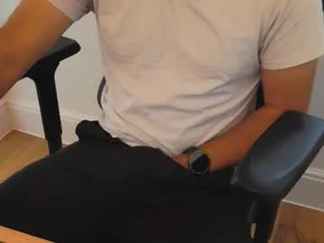 krissone – webcam model profile photo Image 18