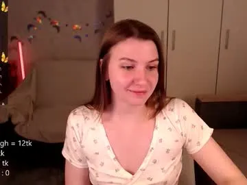 PeachGirl – webcam model profile photo Image 11