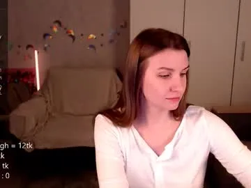 PeachGirl – webcam model profile photo Image 12