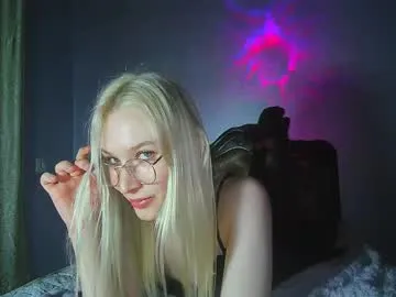 jane_elfie Image 3