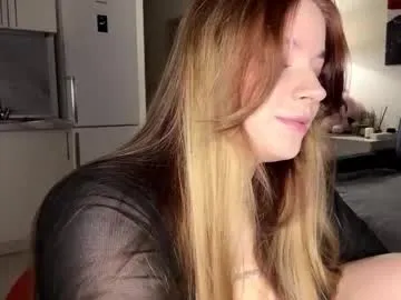 inspiration_in_frame – webcam model profile photo Image 14