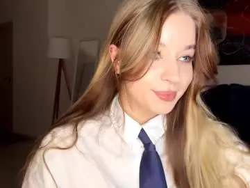 inspiration_in_frame – webcam model profile photo Image 2