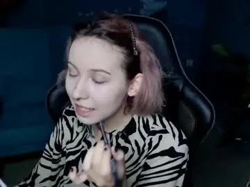 luna_fioree – webcam model profile photo Image 5