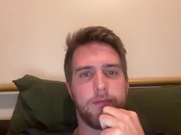 Mediumsomnambula – webcam model profile photo Image 13