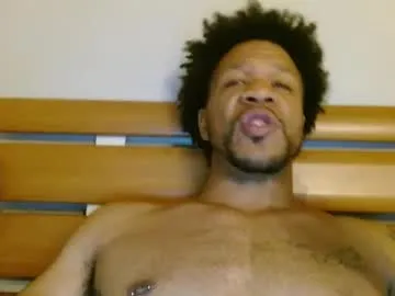 shiny-lily – webcam model profile photo Image 8