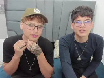 xlunami – webcam model profile photo Image 10