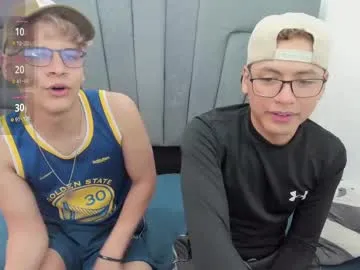 xlunami – webcam model profile photo Image 14