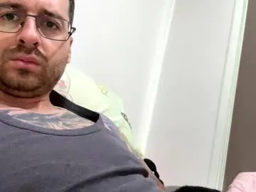 sweett_ale_ – webcam model profile photo Image 3