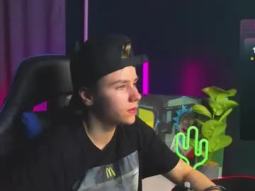 karolina7 – webcam model profile photo Image 3