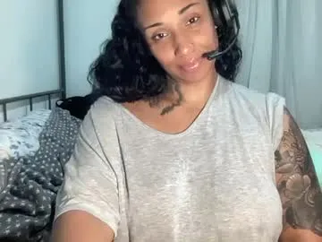 bluemysticlady – webcam model profile photo Image 6