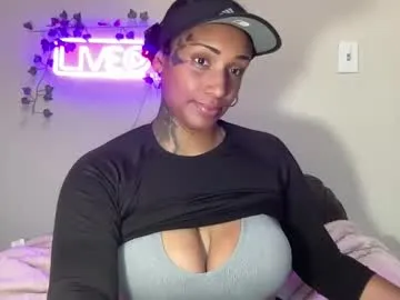 bluemysticlady – webcam model profile photo Image 9