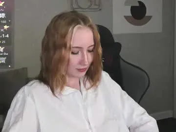 LinaTwins – webcam model profile photo Image 15