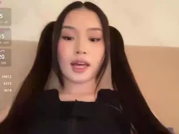 jennie_yung Image 8