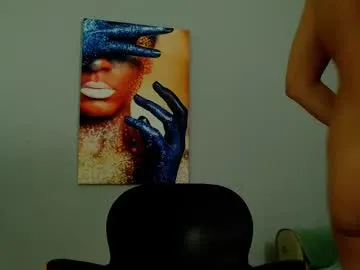 mafee_saenz – webcam model profile photo Image 7